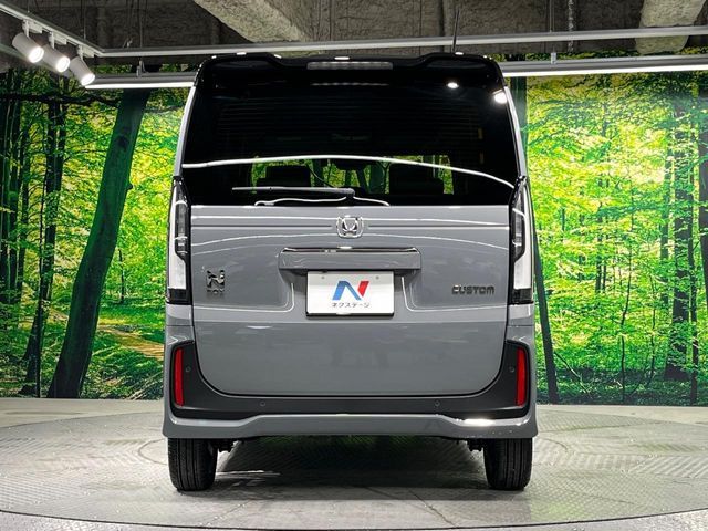 HONDA N BOX CUSTOM 2023