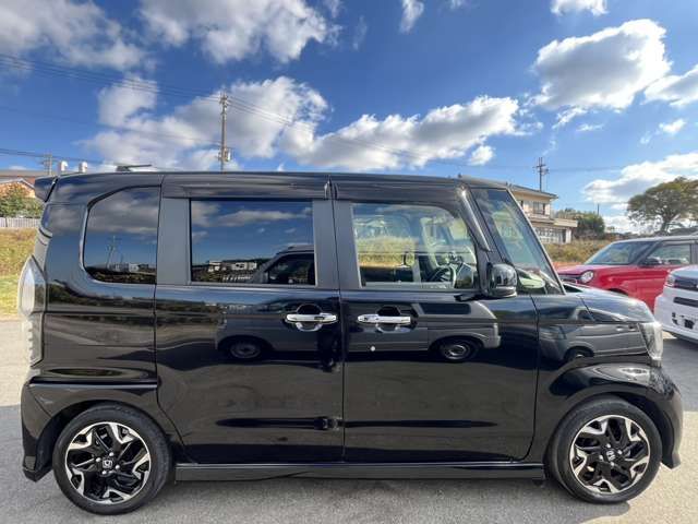 HONDA N BOX CUSTOM 2018