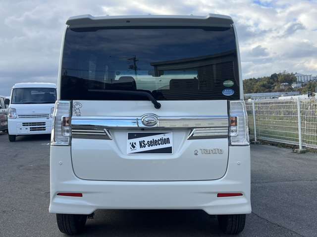 DAIHATSU TANTO CUSTOM 2015