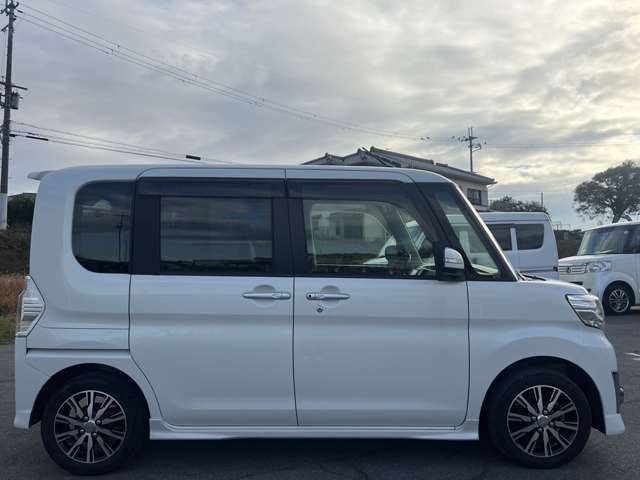 DAIHATSU TANTO CUSTOM 2015