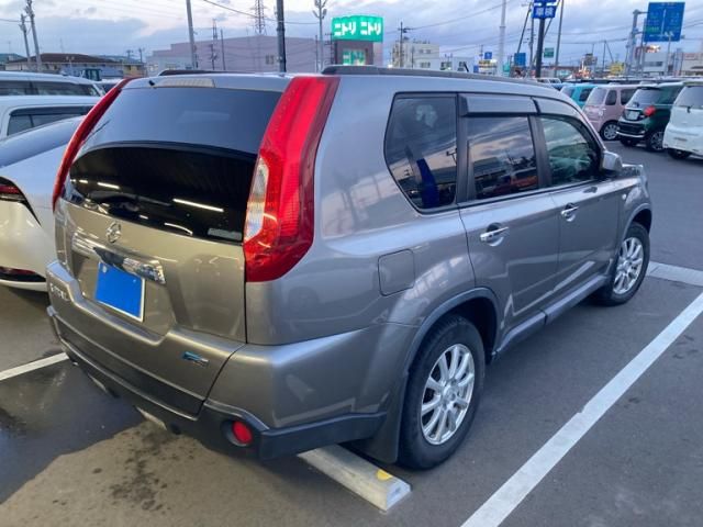 NISSAN X-TRAIL 4WD 2013