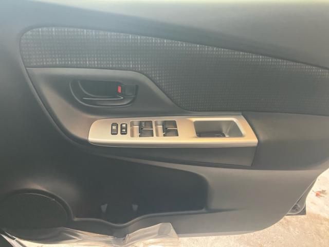 TOYOTA VITZ  4WD 2014