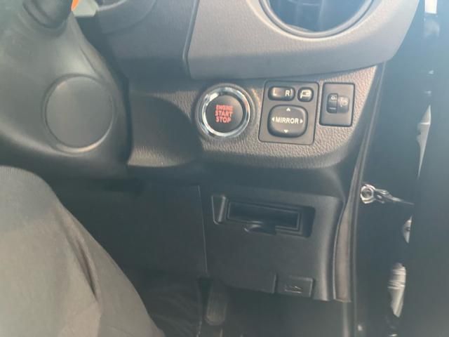 TOYOTA VITZ  4WD 2014