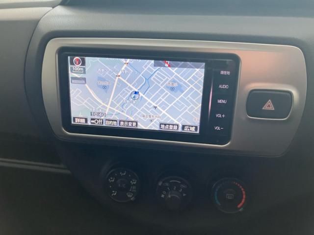 TOYOTA VITZ  4WD 2014