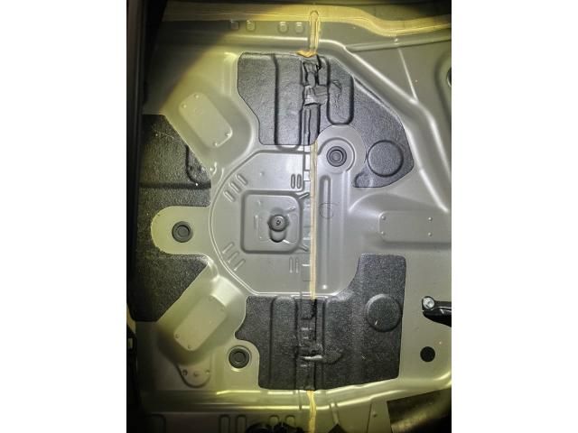 TOYOTA VITZ  4WD 2014