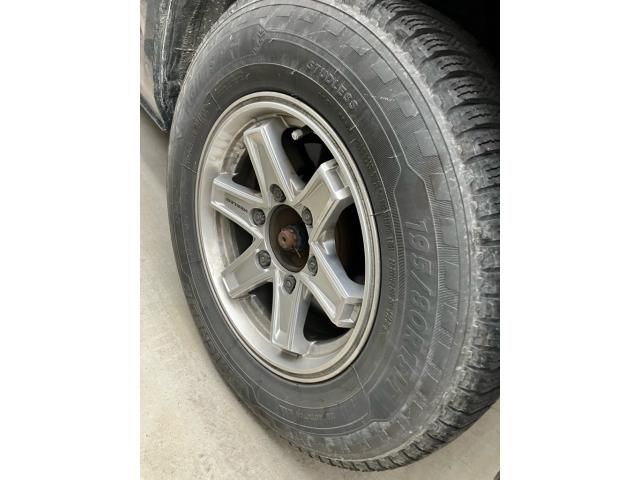 TOYOTA HIACE van 4WD 2021