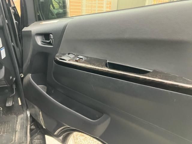 TOYOTA HIACE van 4WD 2021