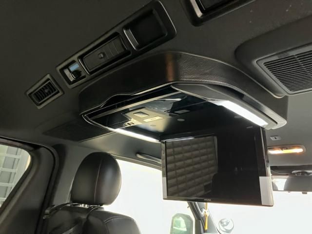 TOYOTA HIACE van 4WD 2021