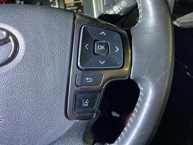 TOYOTA HIACE van 4WD 2020