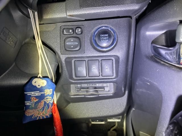 TOYOTA HIACE van 4WD 2020