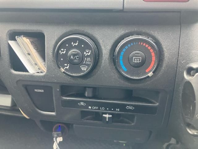 TOYOTA HIACE van 1.25t 2WD 2010