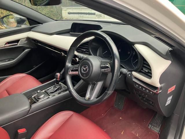 MAZDA MAZDA3 FASTBACK 2020