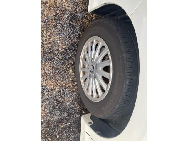 TOYOTA VOXY HYBRID 2015