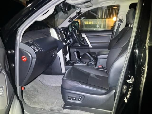 TOYOTA LANDCRUISER PRADO 2012