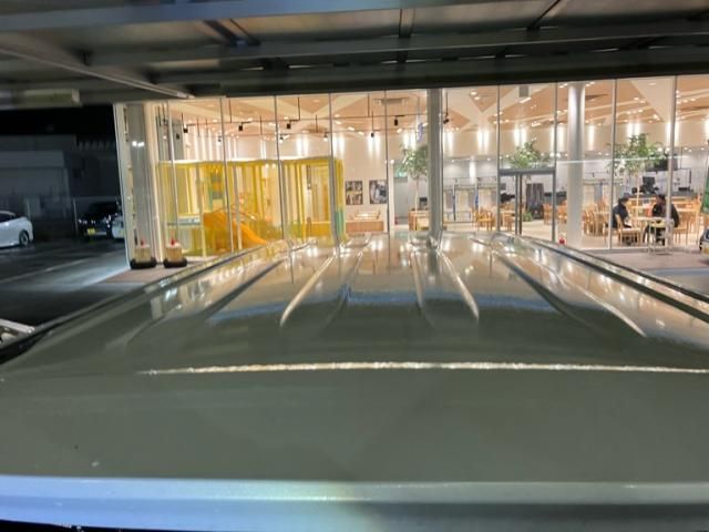 TOYOTA NOAH HYBRID 2017