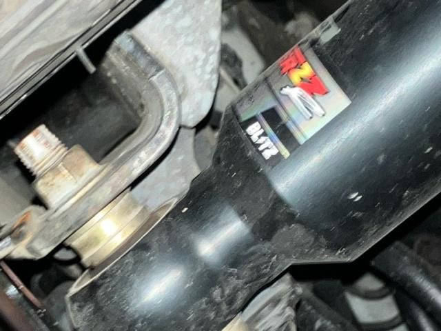 TOYOTA NOAH HYBRID 2017