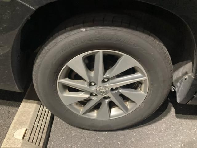 TOYOTA ALPHARD hybrid 4WD 2012