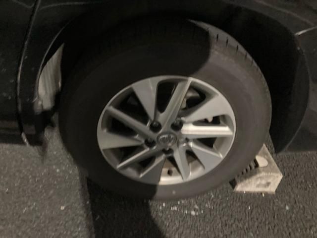 TOYOTA ALPHARD hybrid 4WD 2012