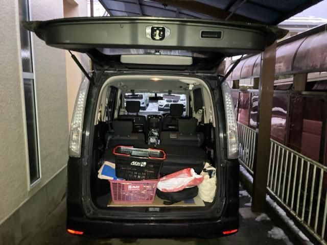 NISSAN SERENA  S-HYBRID 2013