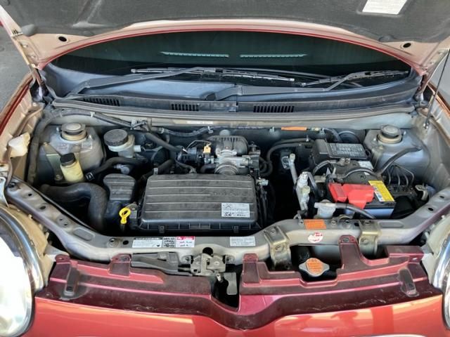 DAIHATSU MIRA GINO 2005