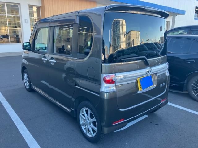 DAIHATSU TANTO CUSTOM 2011