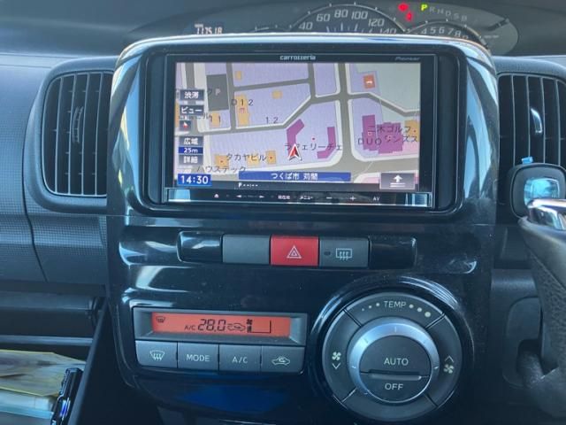 DAIHATSU TANTO CUSTOM 2011