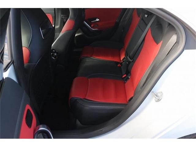 MERCEDES BENZ MERCEDES BENZ CLA class 2019