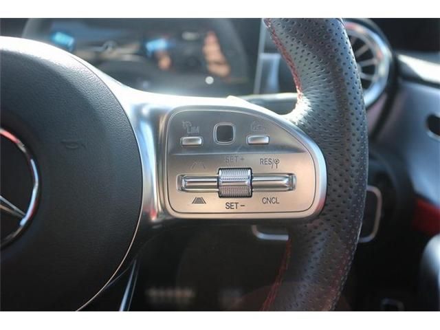 MERCEDES BENZ MERCEDES BENZ CLA class 2019