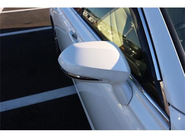 TOYOTA CROWN sedan hybrid 2019