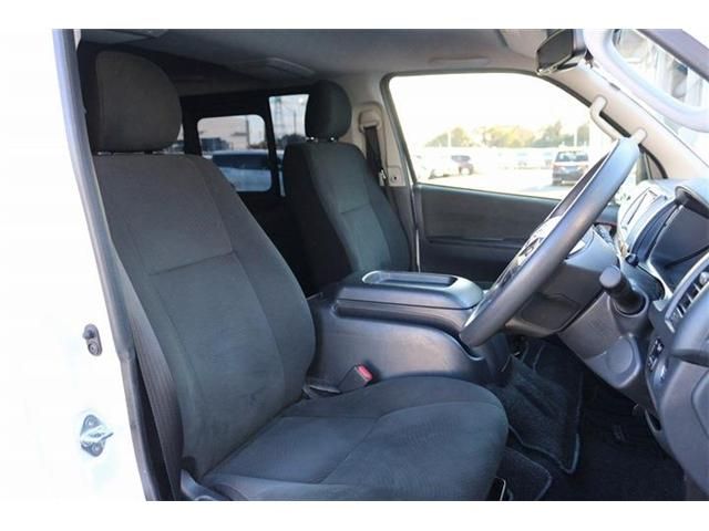 TOYOTA HIACE van 2WD 2023