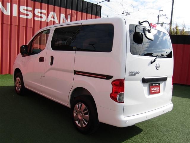 NISSAN NV200 VANETTE van 4WD 2025
