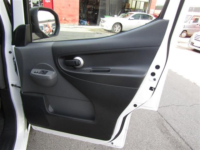 NISSAN NV200 VANETTE van 4WD 2025