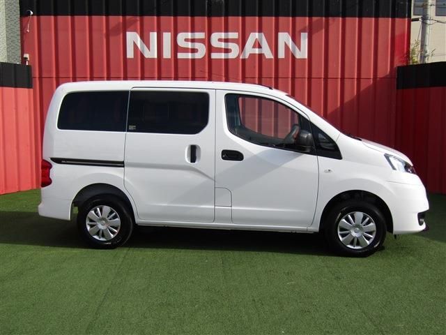 NISSAN NV200 VANETTE van 4WD 2025