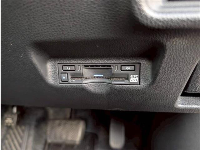 TOYOTA SIENTA HYBRID 2023