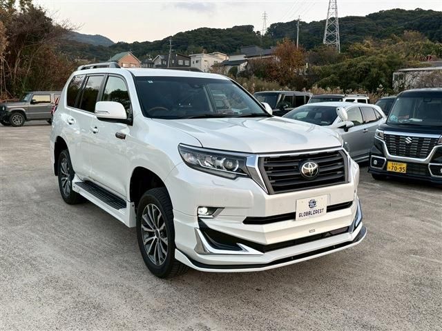 TOYOTA LANDCRUISER PRADO 2022