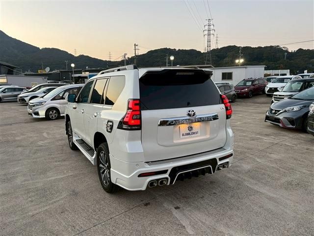 TOYOTA LANDCRUISER PRADO 2022