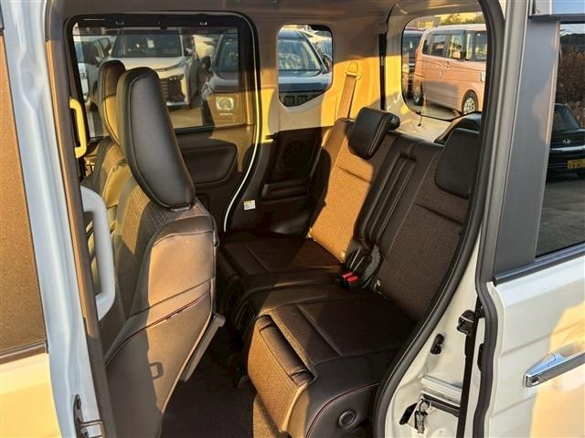 SUZUKI Spacia custom 2025