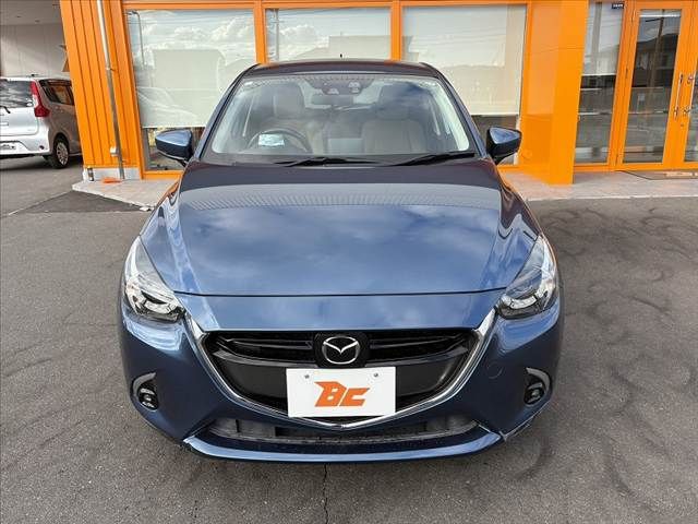 MAZDA DEMIO 2016