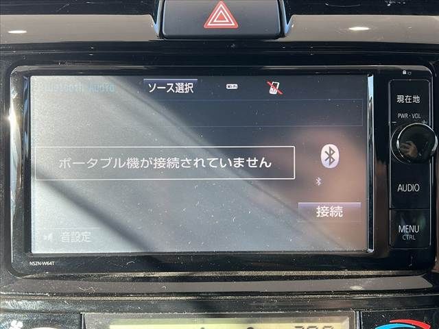 TOYOTA COROLLA FIELDER 2015