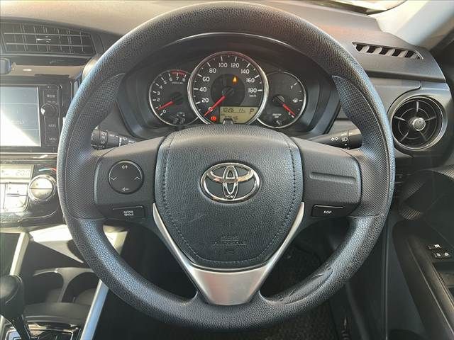 TOYOTA COROLLA FIELDER 2015