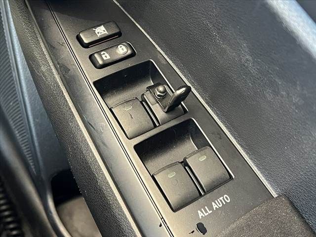 TOYOTA COROLLA FIELDER 2015