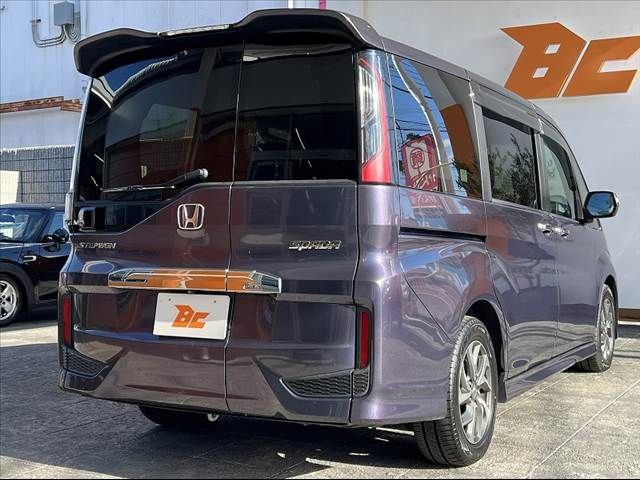 HONDA STEPWAGON SPADA 2016
