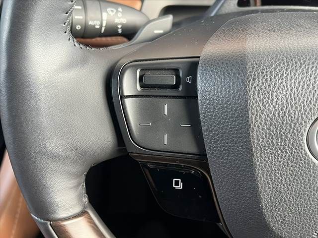 TOYOTA VELLFIRE 2024