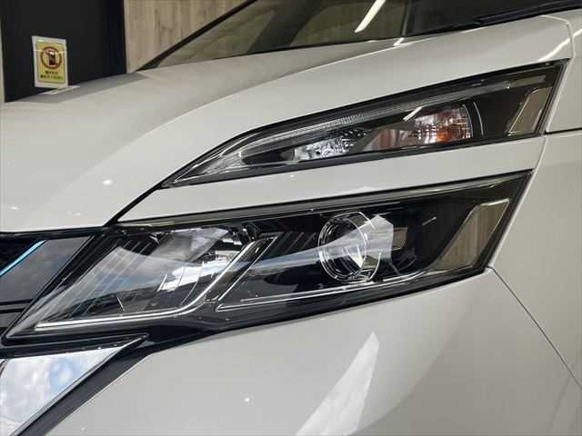 NISSAN SERENA  WG 2018