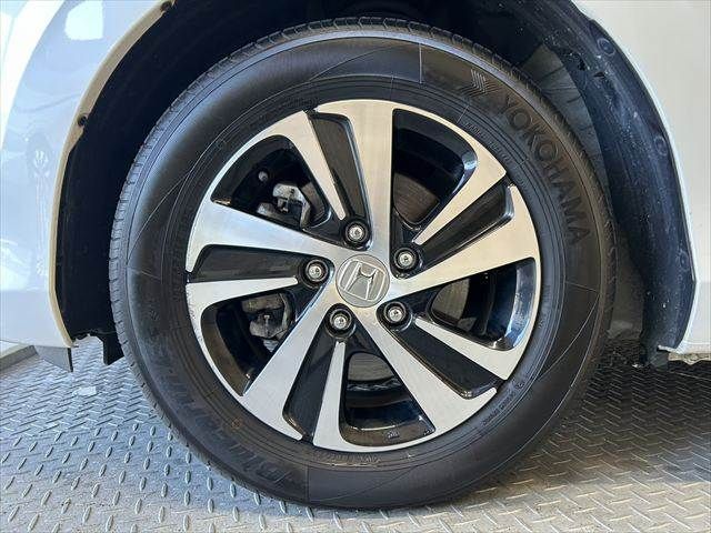 HONDA FREED HYBRID 2017