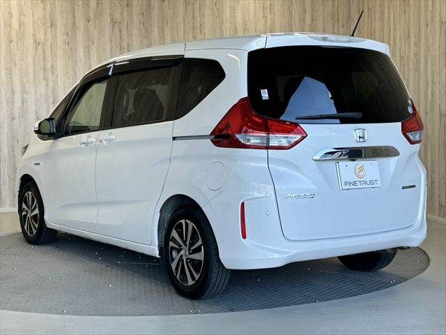 HONDA FREED HYBRID 2017