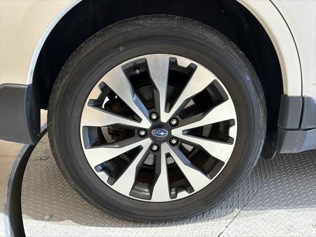 SUBARU LEGACY OUTBACK 2015