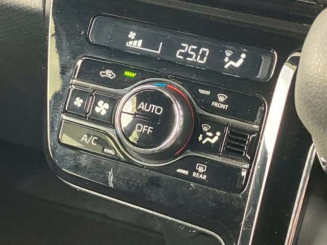 DAIHATSU TANTO 4WD 2021