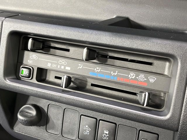 DAIHATSU HIJET truck 2018