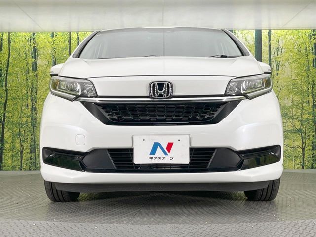 HONDA FREED 2023